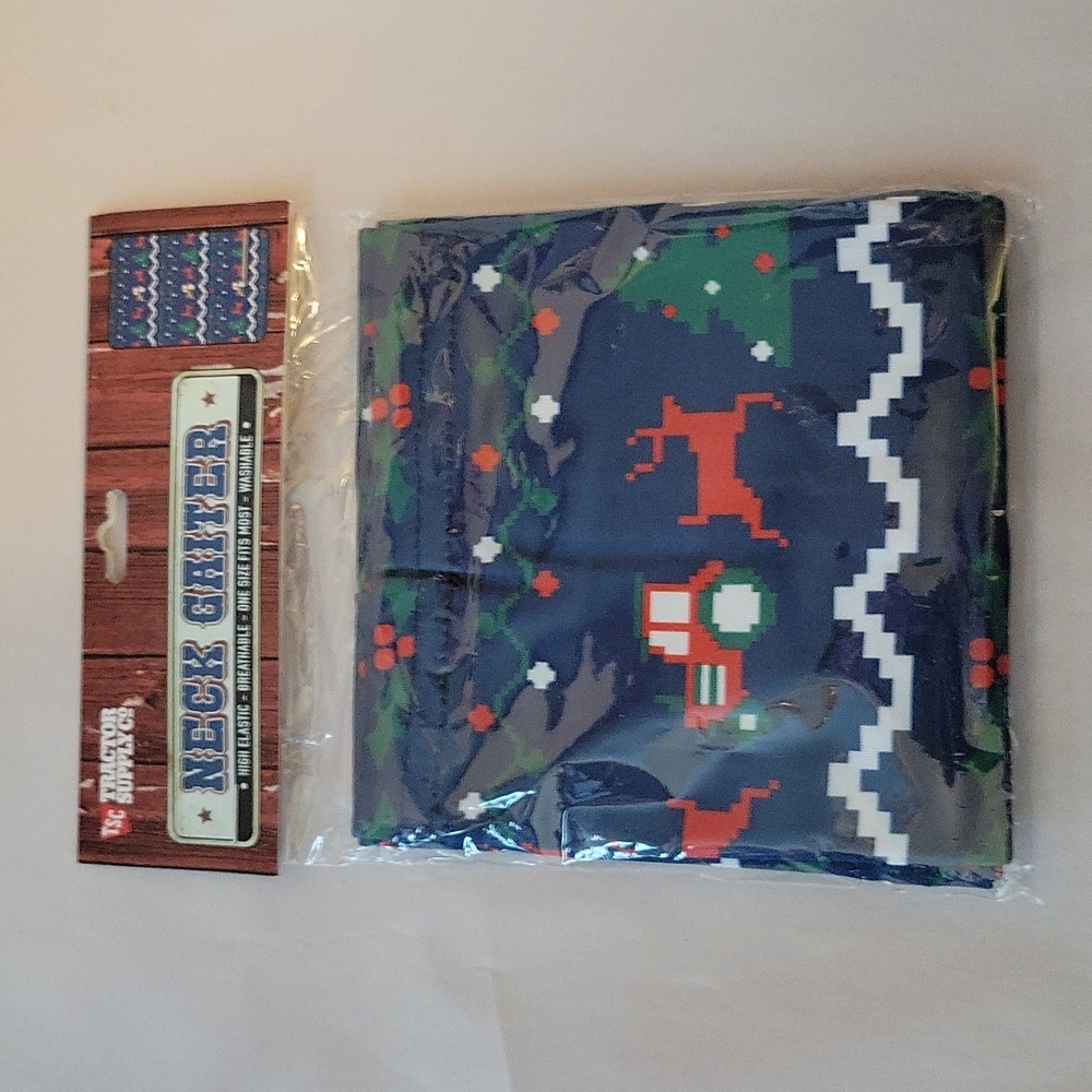 Tractor Supply Christmas Neck Gaiter